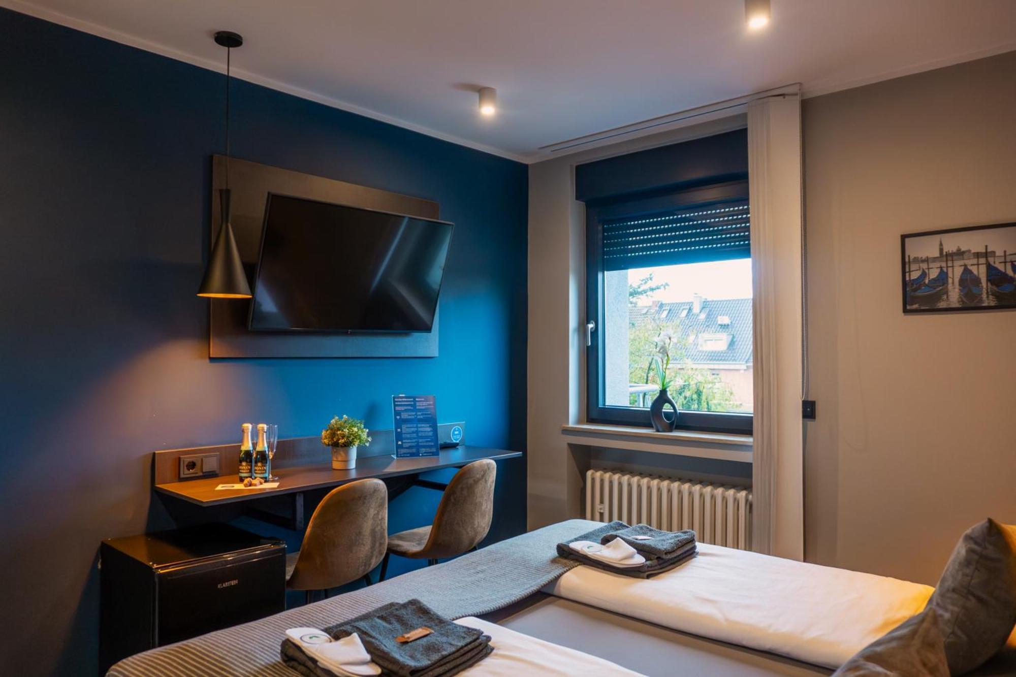 Liro Hotel Moers Exterior foto